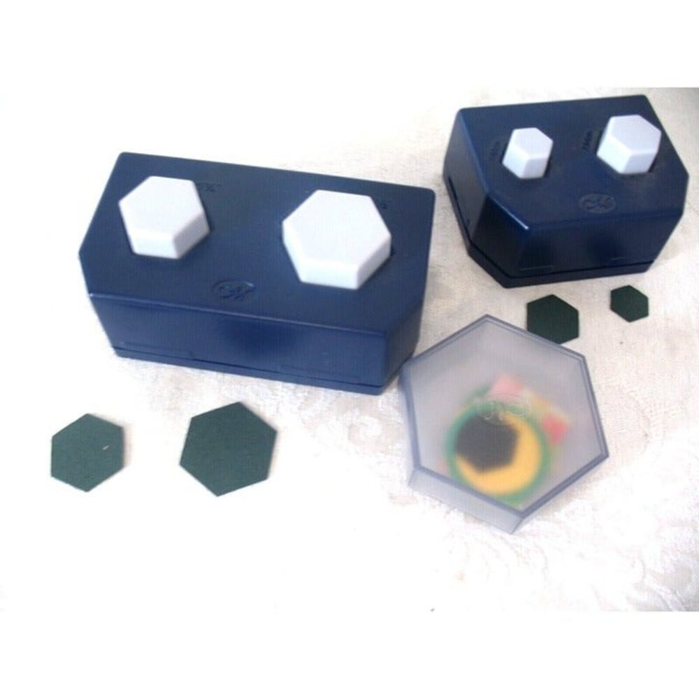 Creative Memories Original Hexagon Makers-3/4 in & 1 inch plus 1 1/4 &1 1/2 inch - Picture 2 of 4